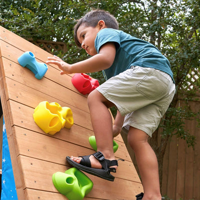 Benefits of Climbing for Kids